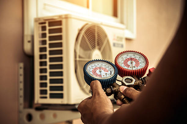 Professional Hvac Installation technician working in Marshall, MI